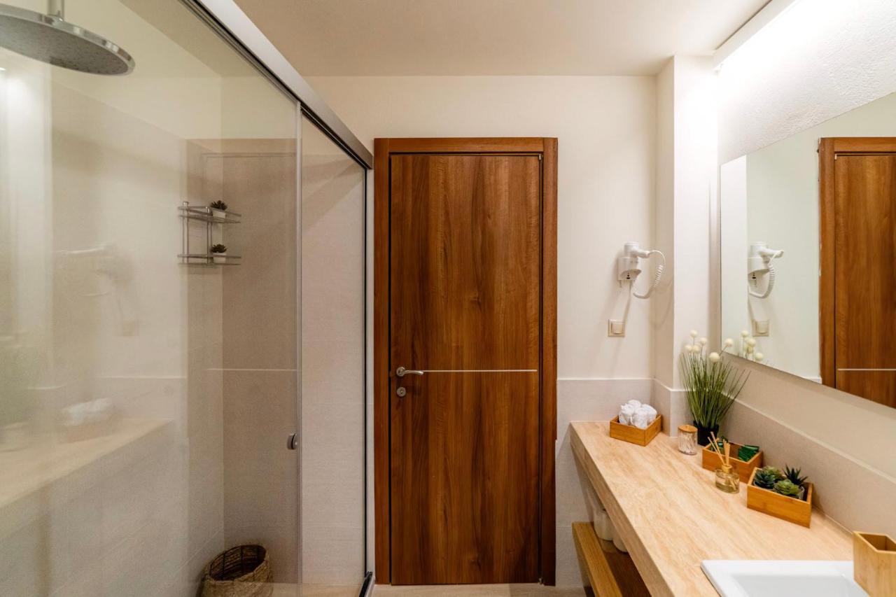 Luxury Town Center Suite, Β1 Iráklio Kültér fotó
